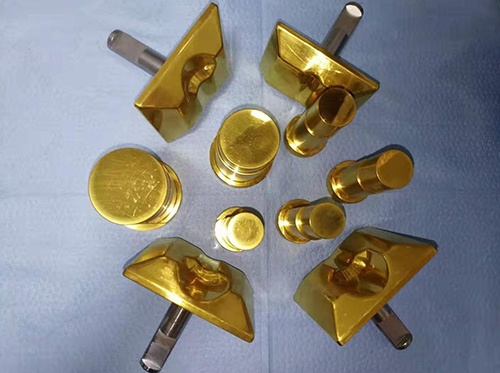 精密模具